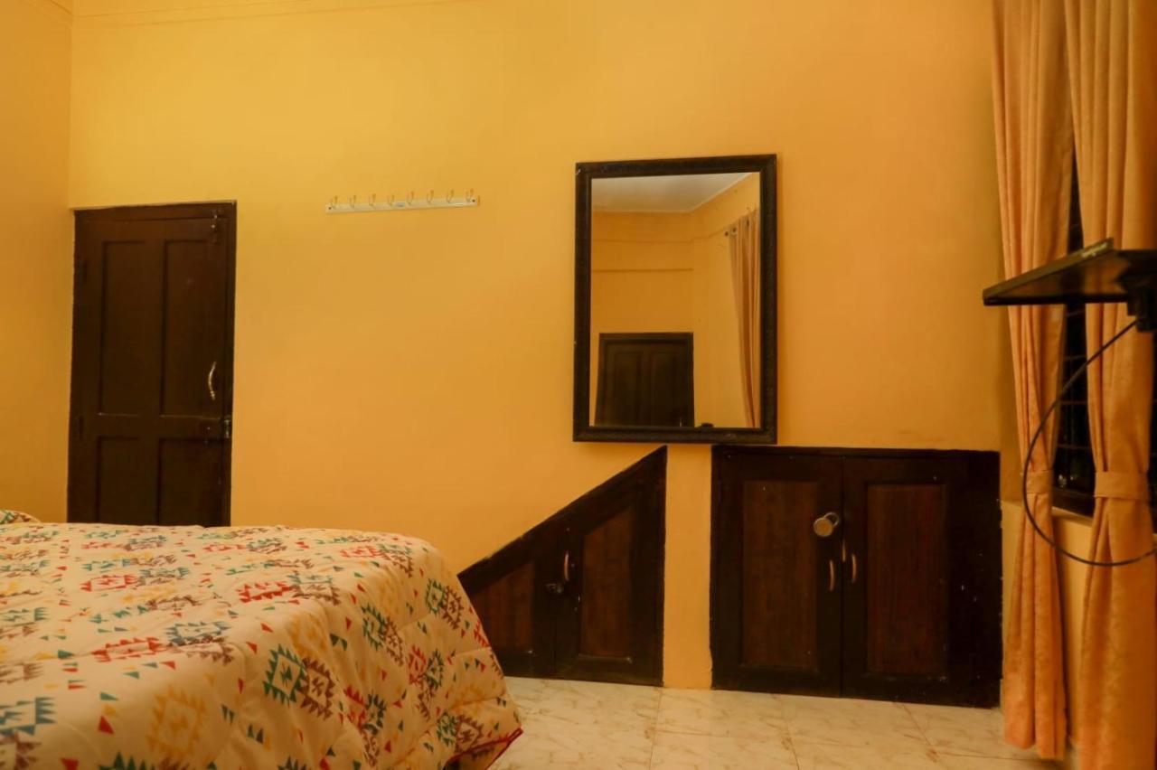 Bob Leisure'S Bed & Breakfast Ooty Bagian luar foto