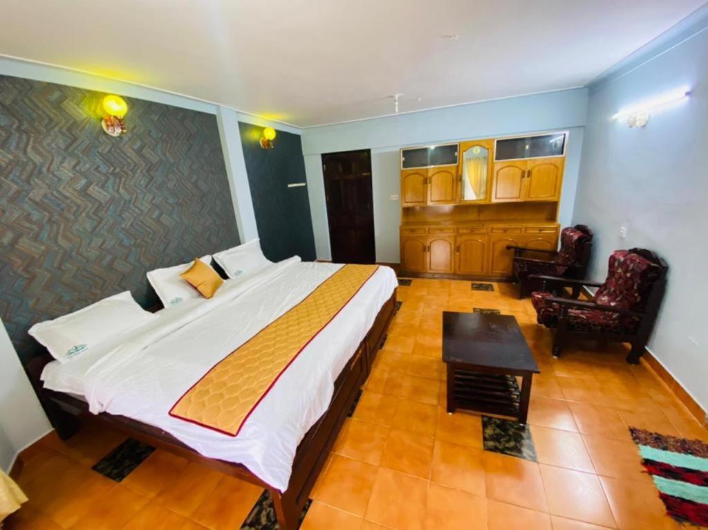 Bob Leisure'S Bed & Breakfast Ooty Bagian luar foto